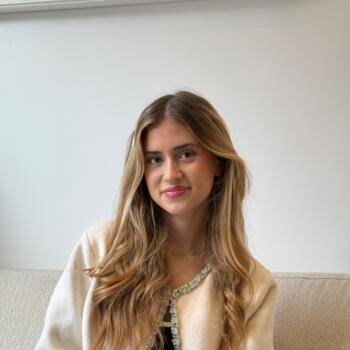 Babysitter in Massy: Lisa