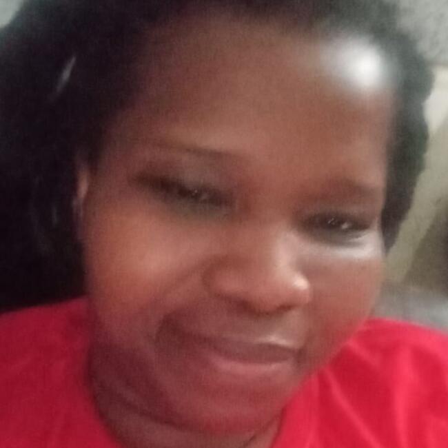 Babysitter in Newlands East: Evangeline