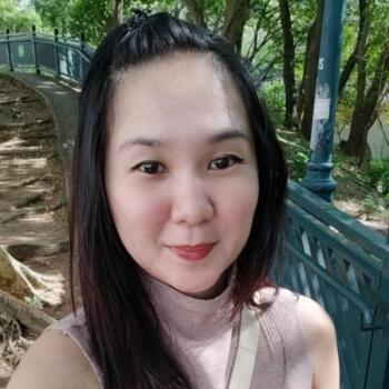 Nanny in Winnipeg: Sza-Zsa