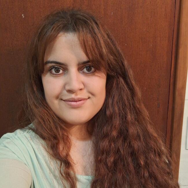 Babysitter in Alicante: Estephani