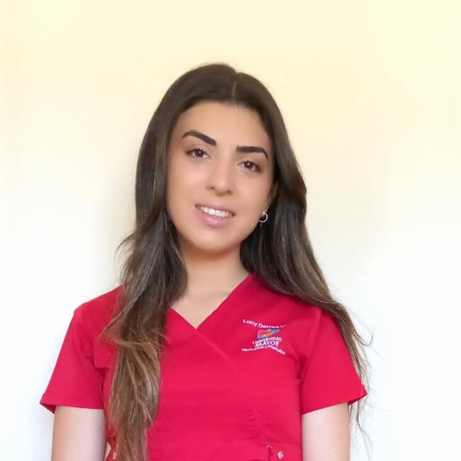 Babysitter in Temuco: Lucy Darras