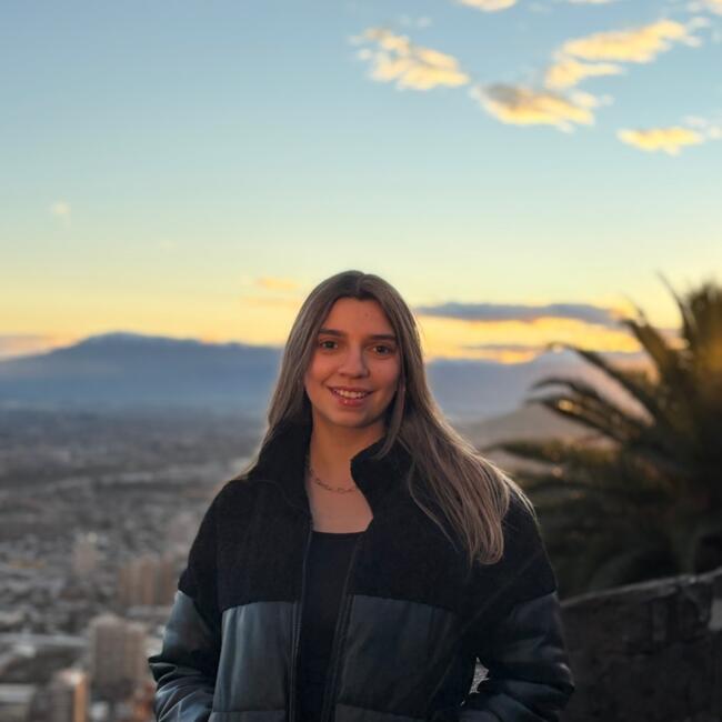 Babysitter in Valdivia: Victoria