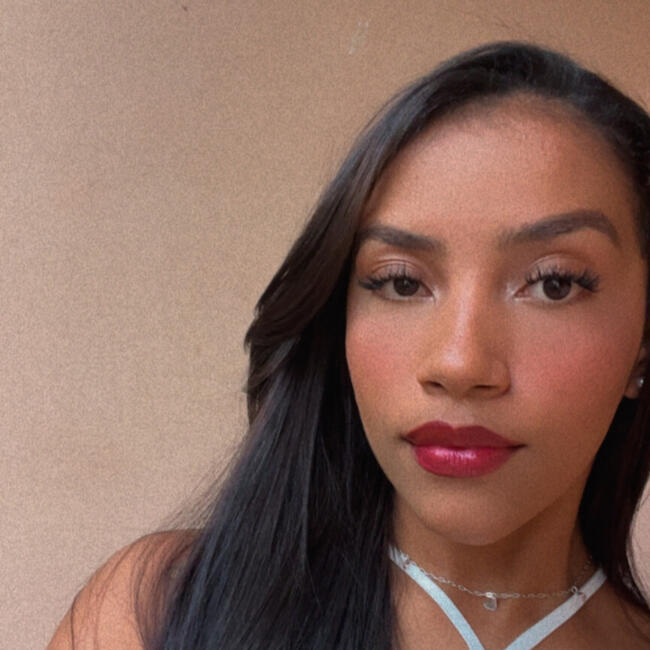 Babá em Araxá: Déborah vitoria