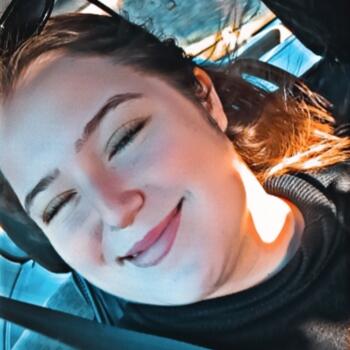 Babysitter in Camps-sur-l'Isle: Francisca