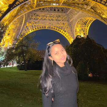 Babysitter in Paris: Niantsa