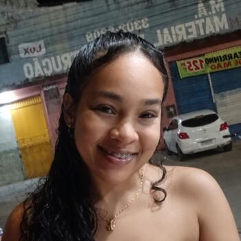 Babysitter Aracaju: Carmony
