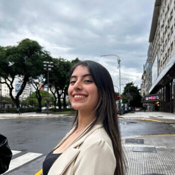 Niñera en San Miguel: Melina