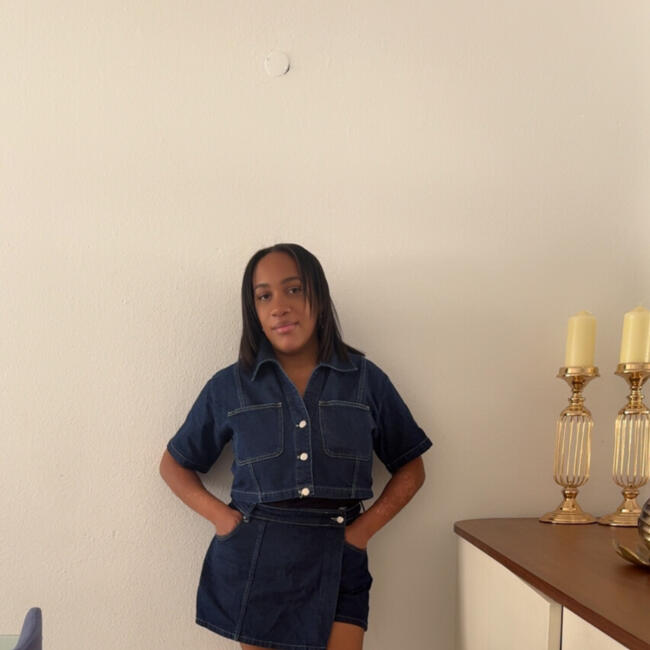 Babysitter Job in Lissabon: Janice