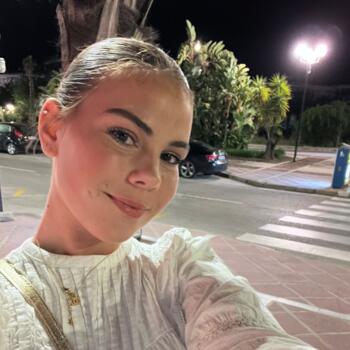 Babysitter in Deuil-la-Barre: Alix