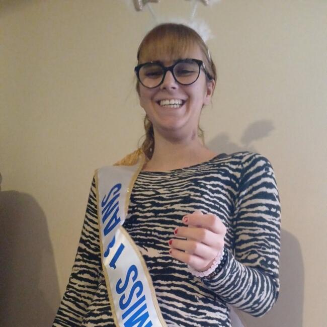 Babysitter in Priay: Eva