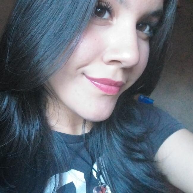 Babysitter in Villa Elisa: Alejandra