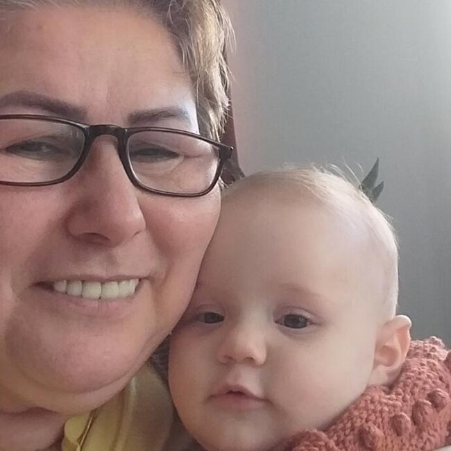 Babysitter in Pendik: Solmaz