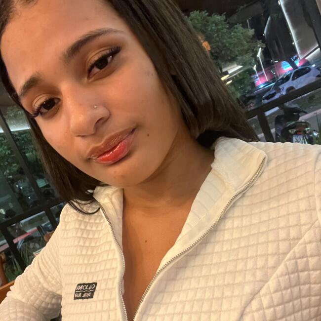 Babysitter in Parauapebas: Taiane