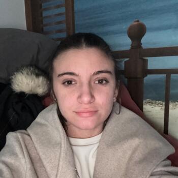 Babysitting job in Cherbourg: babysitting job Shenzy