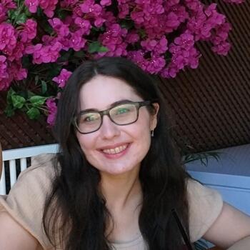 Babysitter in Chaïdári: Valentina