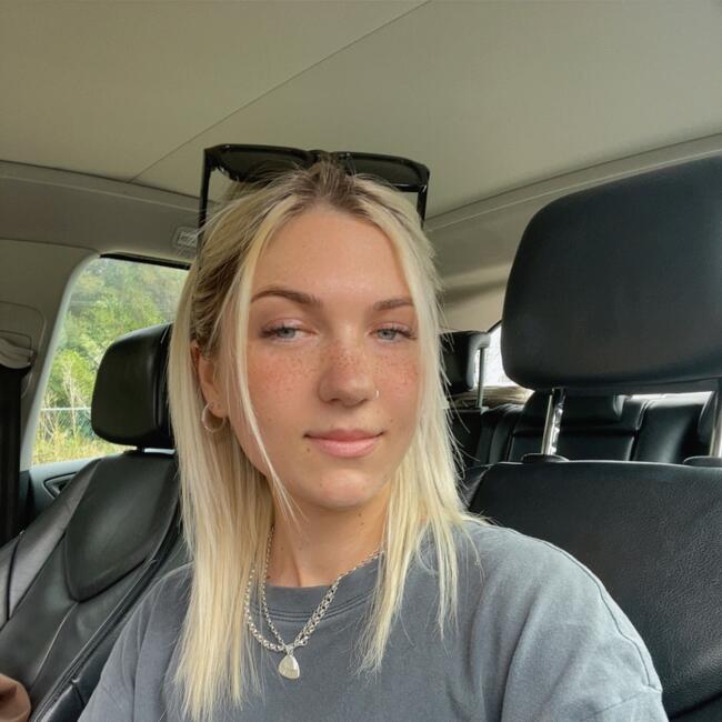 Babysitter in Tauranga: Kella