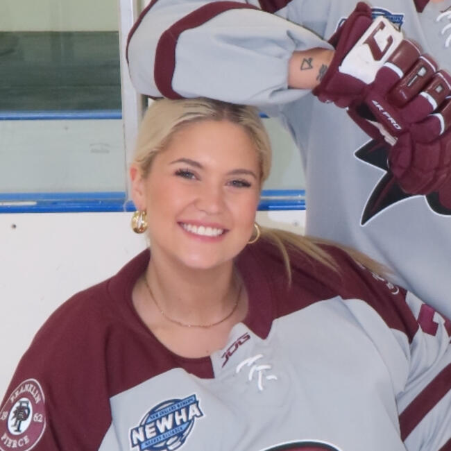 Babysitter in Whitby: Rylee