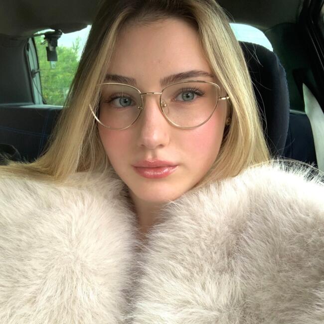 Babysitter em Grijó: Marta