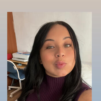 Babysitter in Carlet: Juliana