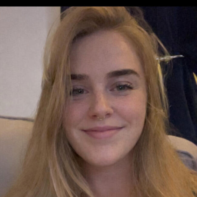 Babysitter in Cheadle (Stockport): Jess