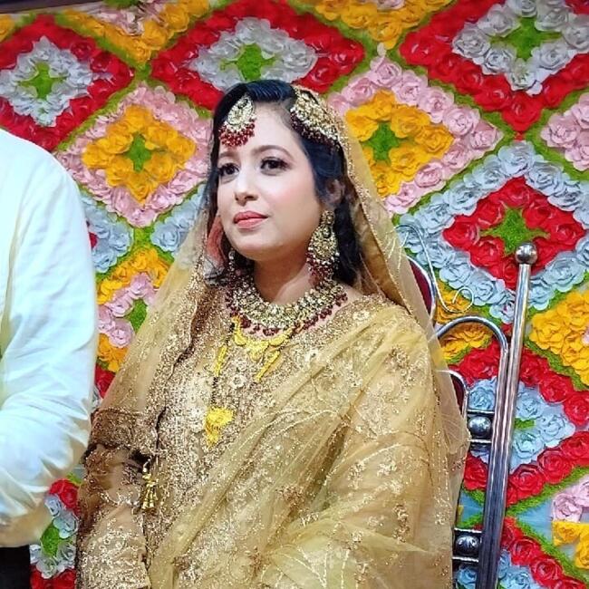 Babysitting job in Mumbai: Lubna