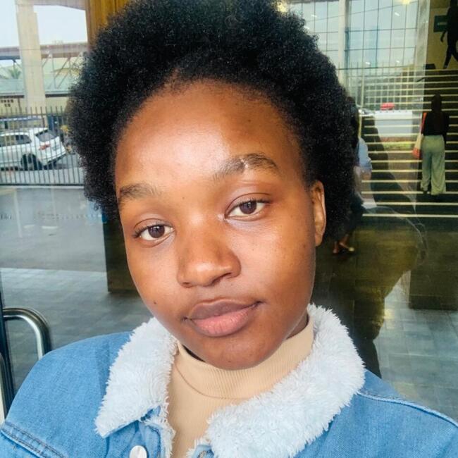 Babysitter in Mondlo: Nkosingiphile