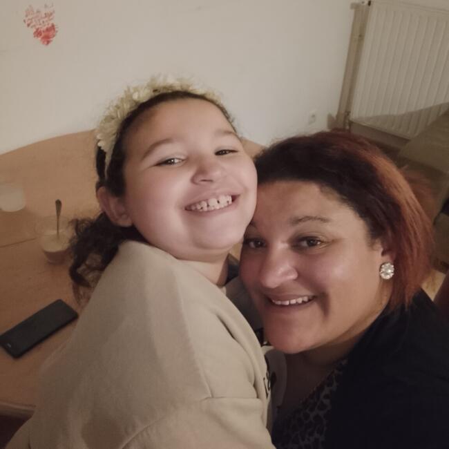 Job de garde d'enfants à Les Touches: Cindy