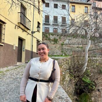 Canguro Armilla: Alejandra Alvarez Reguero