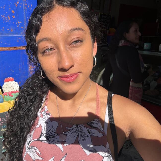 Babysitter in Heredia: Jimena