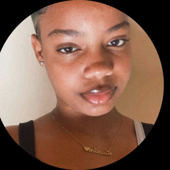 Babysitter in Queluz: Leandra