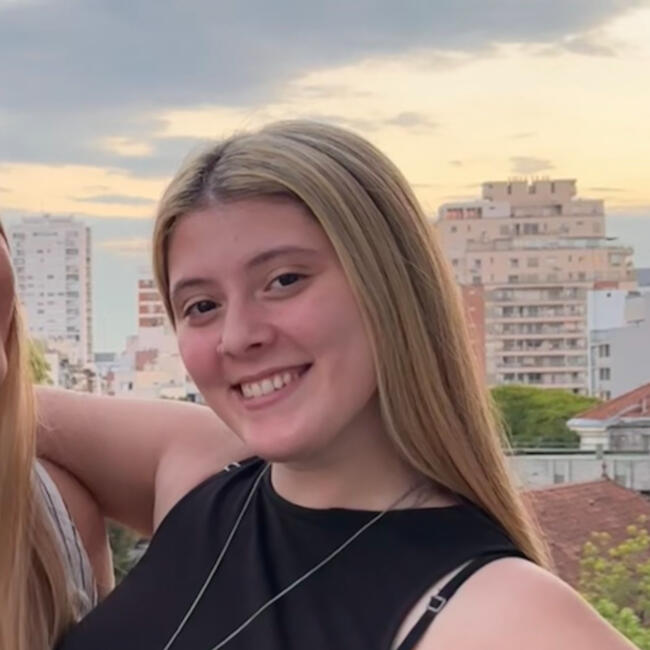 Niñera en Morón: Magali