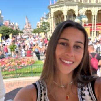 Babysitter Sintra: Madalena