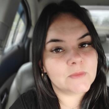 Babysitter in São José dos Campos: Bruna