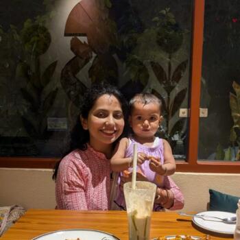 माता-पिता नोएडा: Shivani