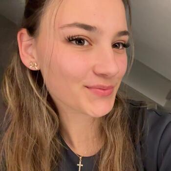 Babysitter Vallières: Clara