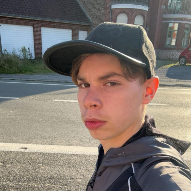 Babysitter in Frameries: Tiziano