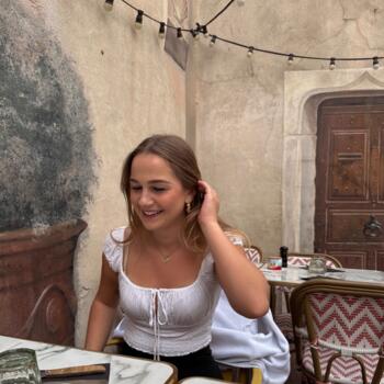 Babysitter in Luxembourg: Hannah