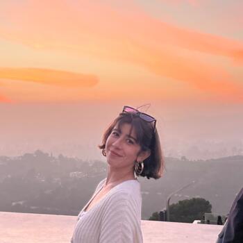 Babysitter in East York: Olivia