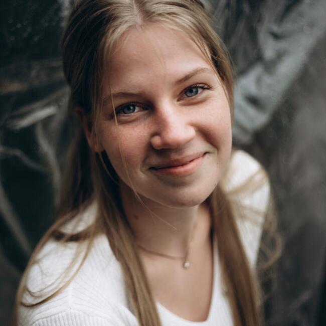 Babysitter in Magdeburg: Mirra