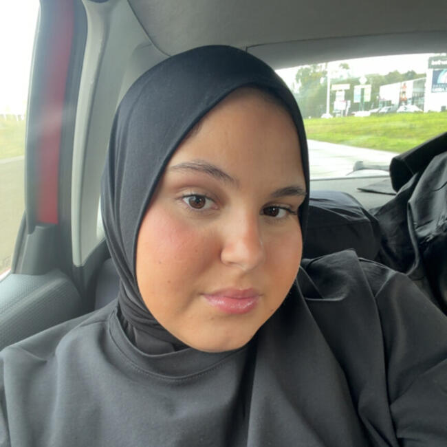 Babysitter in Antwerp: Yasmina