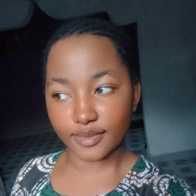 Babysitter in Mombasa: Husna