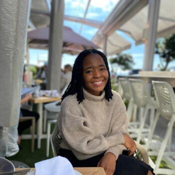 Babysitter in Rondebosch: Liza