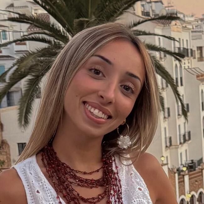 Babysitter in Granada: Marta