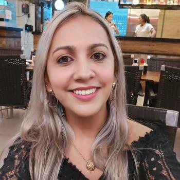 Babysitter em Hamburgo: Thayany