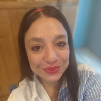 Babysitter in Peristeri: ΧΡΙΣΤΙΝΑ