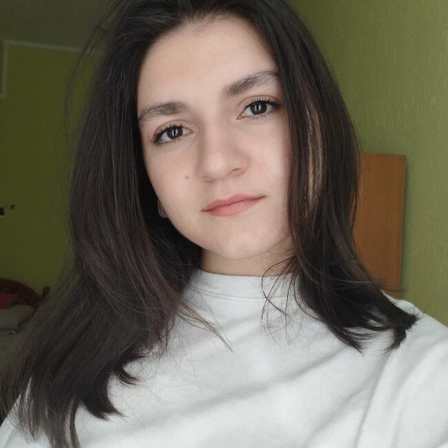 Babysitter in Pavia: Letizia