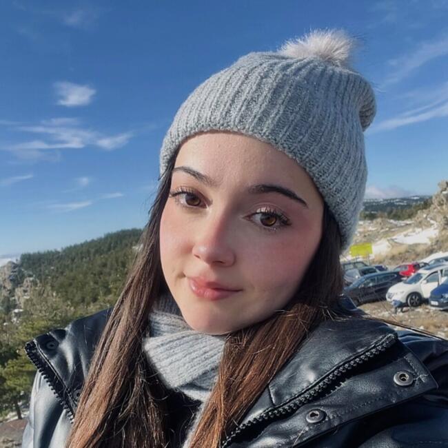 Babysitter in Huércal de Almería: Lidia