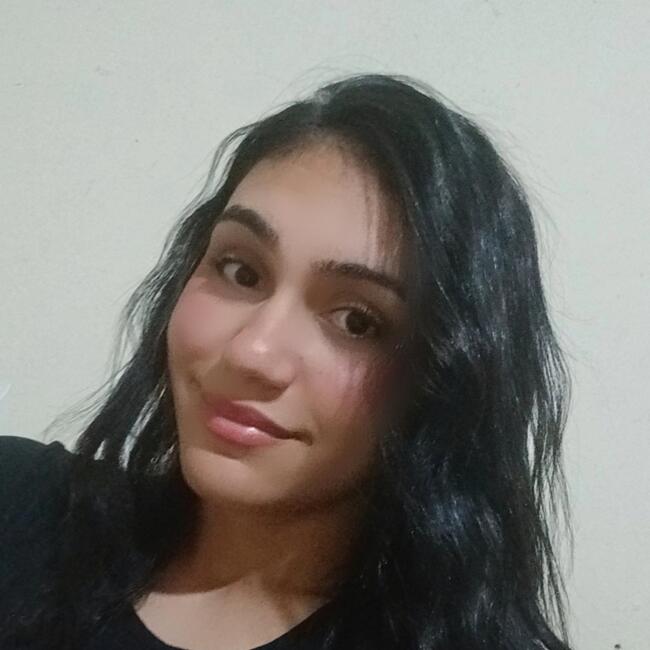 Babysitter in Tubarão: Emanuela