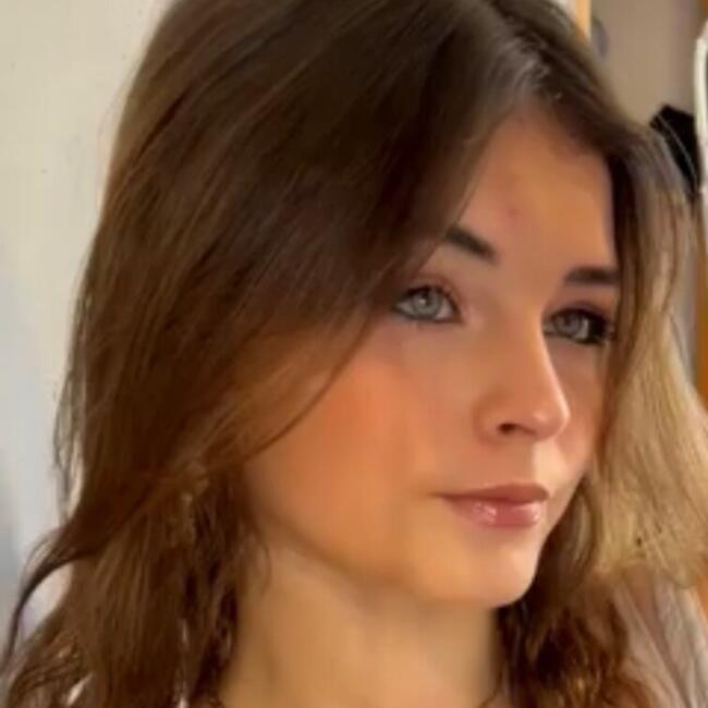 Babysitter in Pierrelatte: Lili