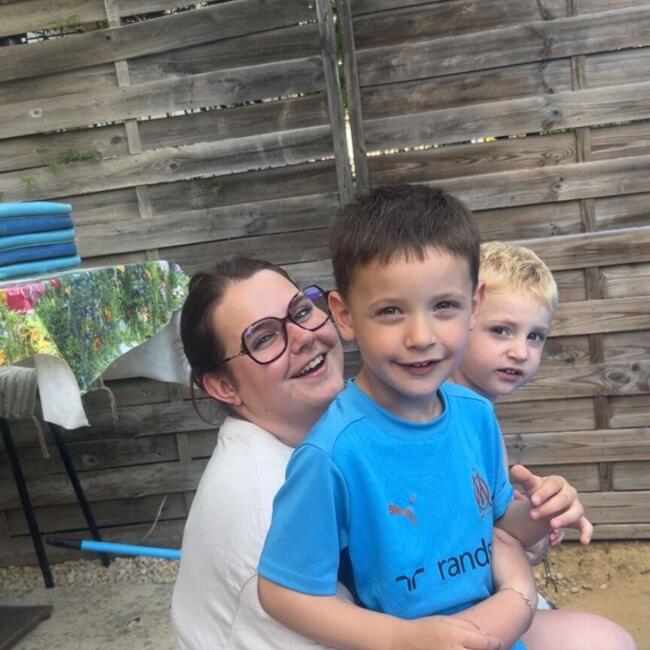 Babysitter in Carcassonne: Bénédicte